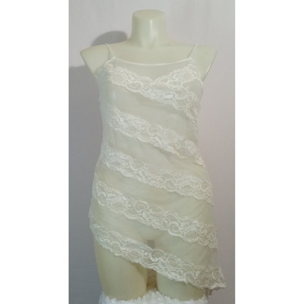 ❌SOLD❌ Victoria's Secret Sz M-L Lace White Stripe Asymmetrical  Chemise